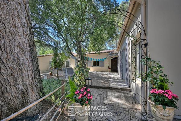 Grande bastide familiale avec piscine et mazet dans le quartier de la Cigale