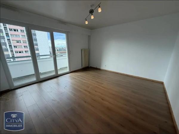 Appartement à louer 1 pièce 31.21m²