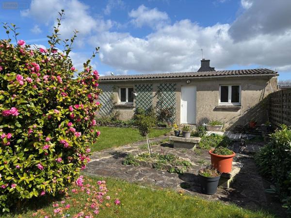 Maison de ville à vendre à Briec dans le Finistère (29510), ref : MAIS/1068   
Centre Ville