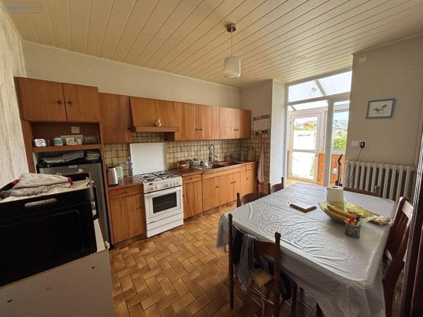 Maison de ville à vendre à Briec dans le Finistère (29510), ref : MAIS/1068   
Centre Ville