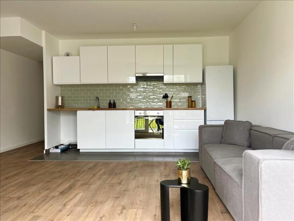 Appartement à louer 1 171 € CC ACHERES 3 p 64 m² DPE C