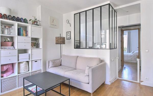 Appartement à vendre    2 pièces • 33,79 m2 Paris 15