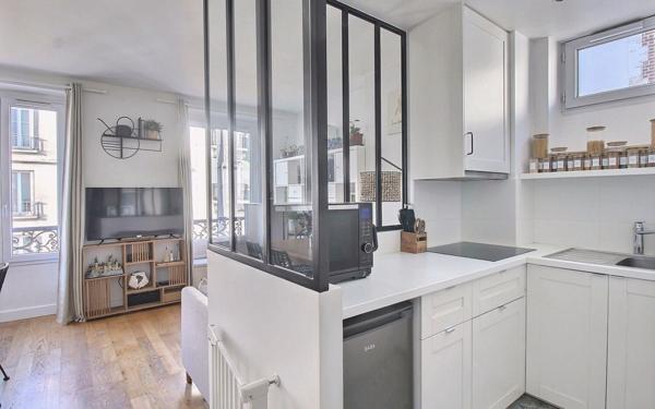 Appartement à vendre    2 pièces • 33,79 m2 Paris 15
