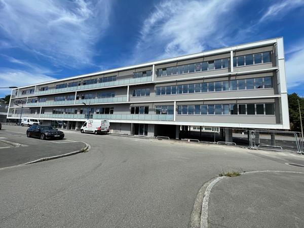 Bureaux Brest 677 m2 , Brest