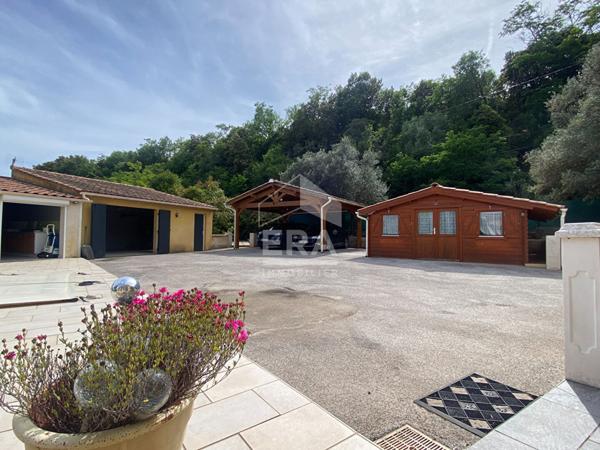 Maison T5 Calme et piscine à GONFARON