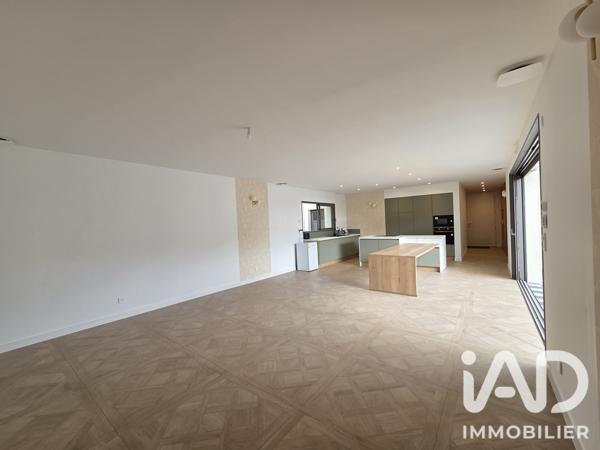 Maison à vendre 5 pièces 144 m² Montamisé