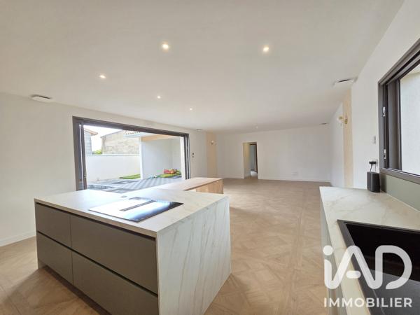 Maison à vendre 5 pièces 144 m² Montamisé