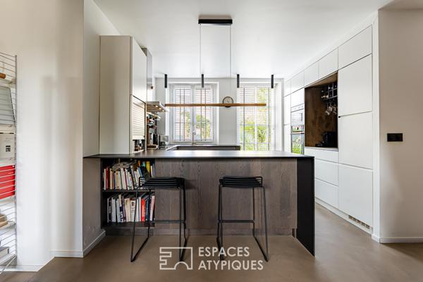Demeure du XVIIIème entièrement rénovée par un architecte localisée dans le coeur historique de Carrieres Sur Seine