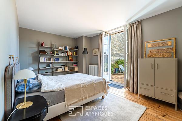 Demeure du XVIIIème entièrement rénovée par un architecte localisée dans le coeur historique de Carrieres Sur Seine