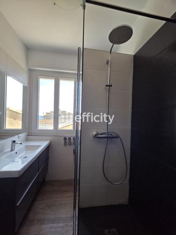 Appartement
         3 pièces
        - 72 m² Bien prestige 480 000 € *