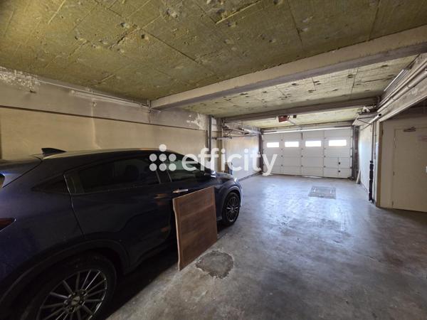 Appartement
         3 pièces
        - 72 m² Bien prestige 480 000 € *