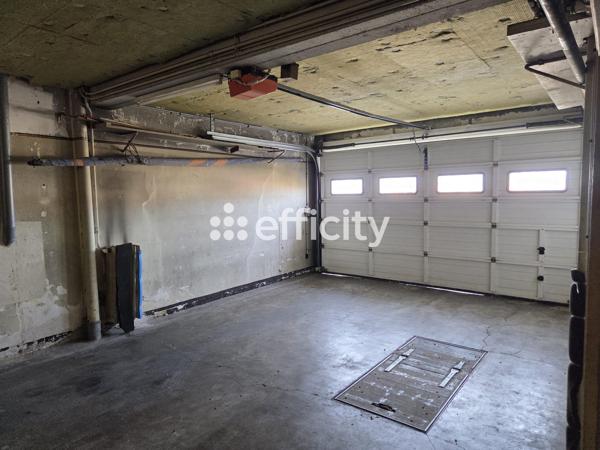 Appartement
         3 pièces
        - 72 m² Bien prestige 480 000 € *