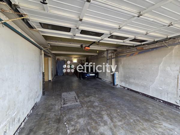 Appartement
         3 pièces
        - 72 m² Bien prestige 480 000 € *