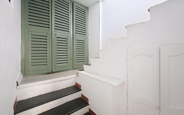 Maison à vendre    2 pièces •  Cagnes-sur-Mer