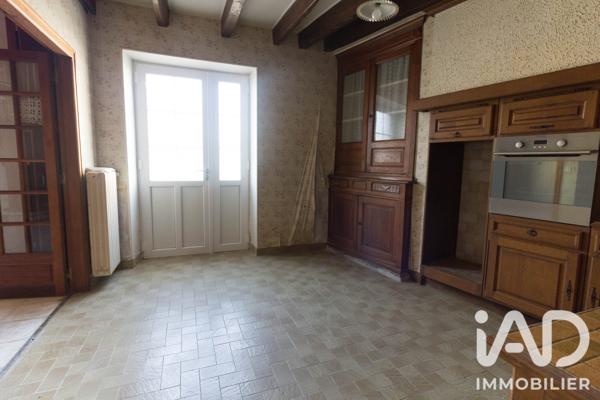Maison à vendre 5 pièces 94 m² Saint-Moreil
