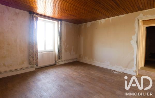 Maison à vendre 5 pièces 94 m² Saint-Moreil
