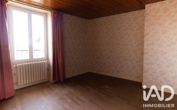 Maison à vendre 5 pièces 94 m² Saint-Moreil