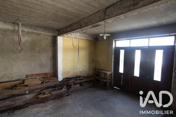 Maison à vendre 5 pièces 94 m² Saint-Moreil