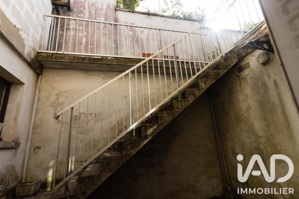 Maison à vendre 5 pièces 94 m² Saint-Moreil