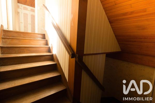 Maison à vendre 5 pièces 94 m² Saint-Moreil