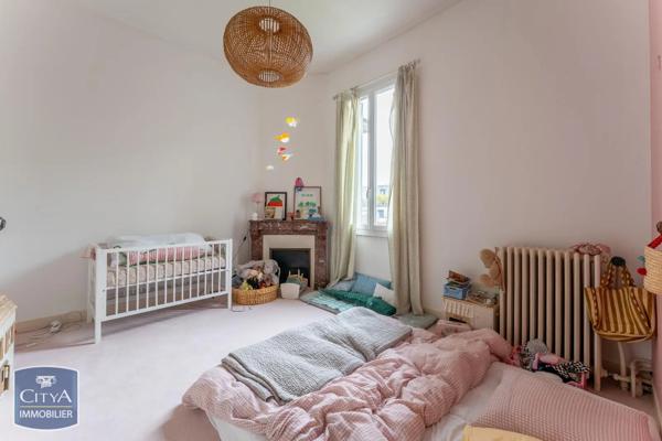 Maison à vendre 6 pièces 155m² Bordeaux (33800)