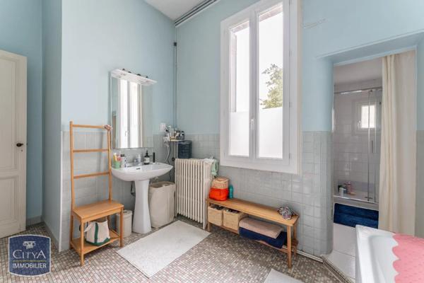 Maison à vendre 6 pièces 155m² Bordeaux (33800)