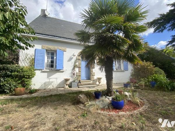 MAISON A DEUX PAS DES REMPARTS- T4 AVEC JARDIN