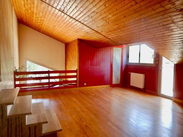 Maison d'architecte 10 pièces.