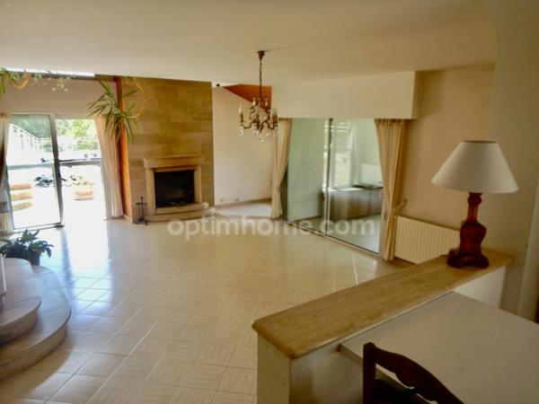 Maison d'architecte 10 pièces.