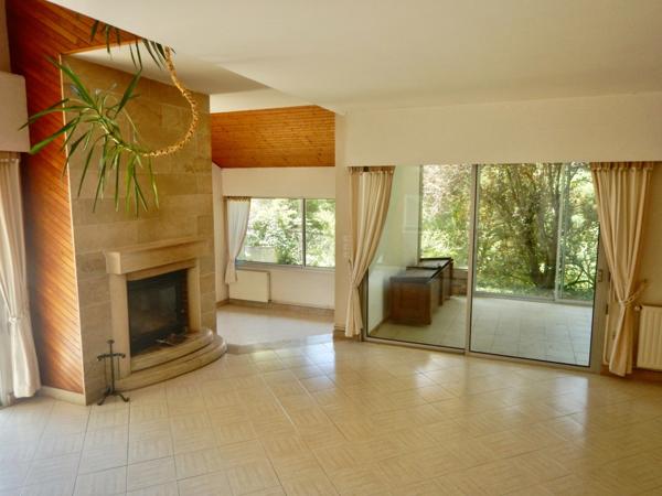 Maison d'architecte 10 pièces.