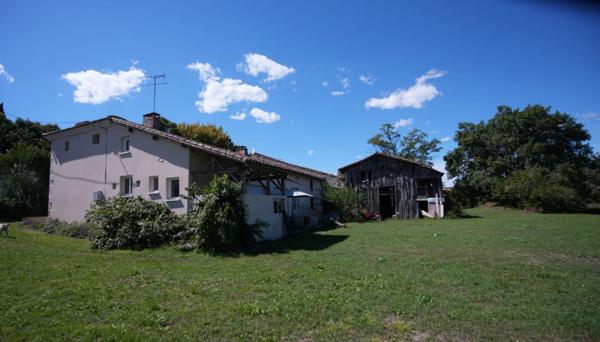 Maison de 4 chambres +dépendance de 166m² à 1h de Bordeaux, 3h de Paris