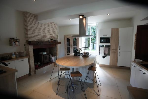 Maison de 4 chambres +dépendance de 166m² à 1h de Bordeaux, 3h de Paris