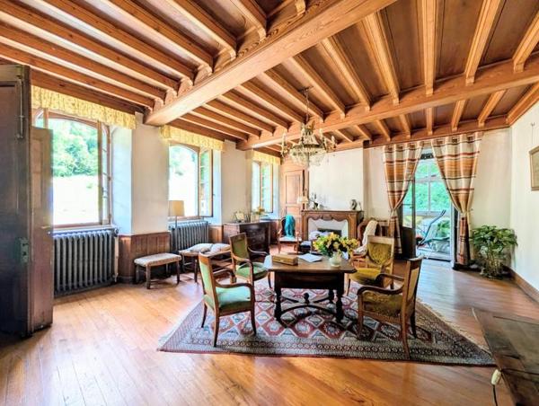 Maison 317 700 € Barèges 8 p 323 m² DPE G