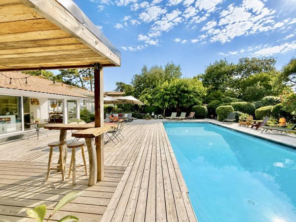 Grande villa de plain-pied avec piscine plein sud entre les Abatilles et le Pyla-Sur-Mer