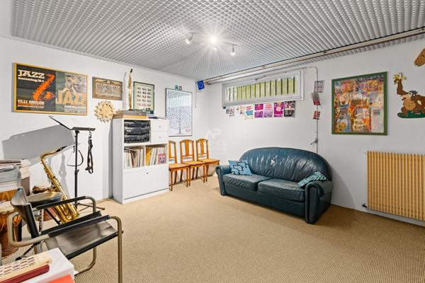 Maison Saint Germain En Laye 7 pièces 185 m2 €1 352 000 ** - Référence 17859