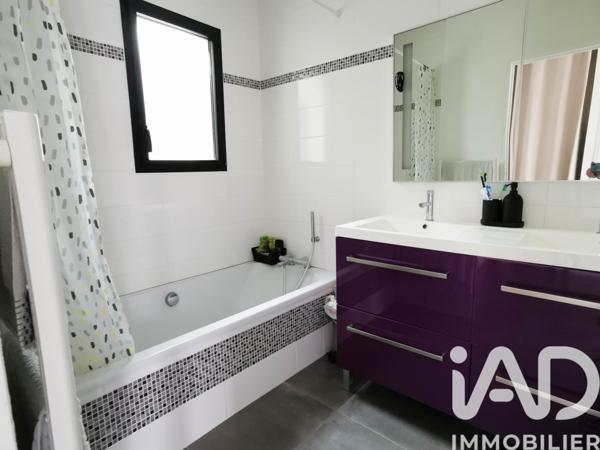 Maison à vendre 6 pièces 165 m² Saint-Xandre