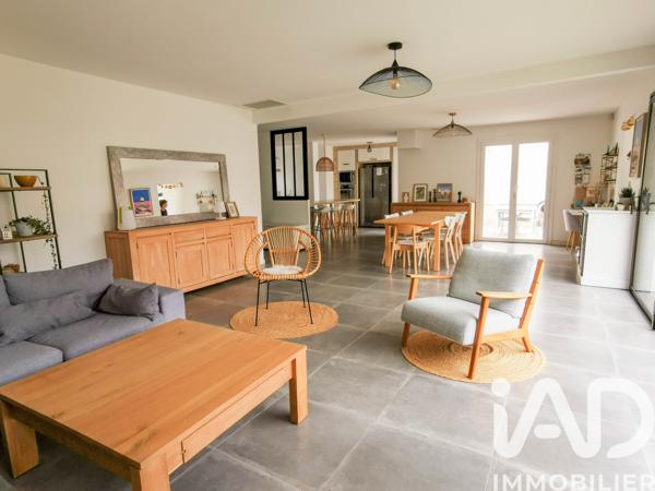 Maison à vendre 6 pièces 165 m² Saint-Xandre