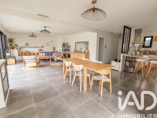 Maison à vendre 6 pièces 165 m² Saint-Xandre