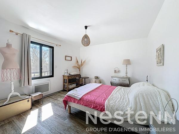 Maison familiale avec piscine et solarium à vendre à Saint-Martin-de-Crau ? Caphan, sans vis-à-vis