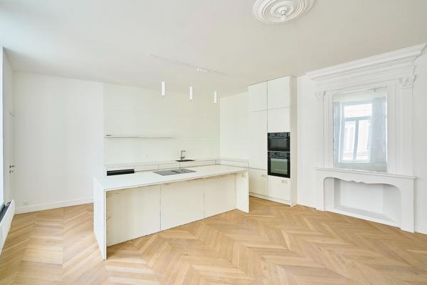 Vente Appartement de luxe Lille 5 Pièces 196.02 m²