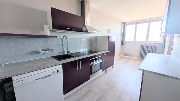 Appartement à ROUBAIX, 59100 - 3 pièces 75m²