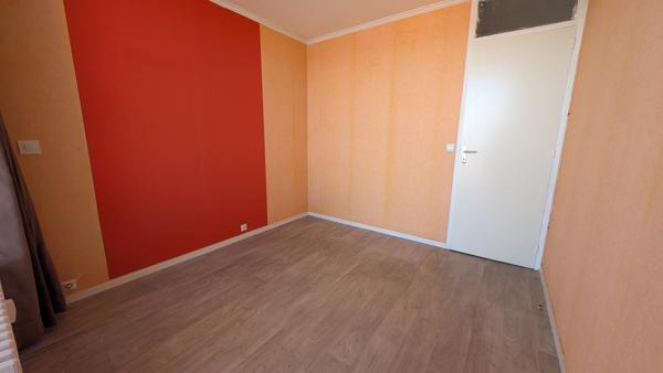 Appartement à ROUBAIX, 59100 - 3 pièces 75m²