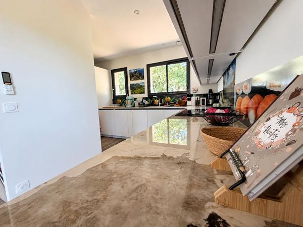 Maison Cestas 11 pièce(s) 273 m2