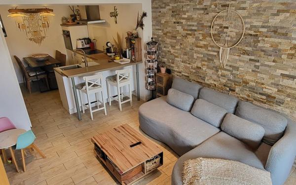 Appartement à vendre    3 pièces • 56,80 m2 Carqueiranne