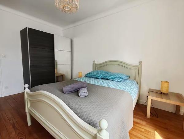 APPARTEMENT T3 MEUBLE AU CENTRE VILLE-LA2347
