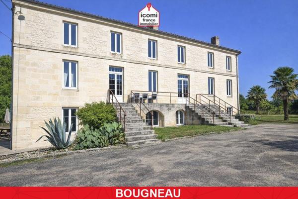 A VENDRE - PROPRIETE DE +800² SUR 1.5HA - AMENAGEMENT ACTUEL 1 DUPLEX ET 2 APT INVITES - CARRIERE - DEPENDANCE - AUTHENTICITE - CHARME - RARE