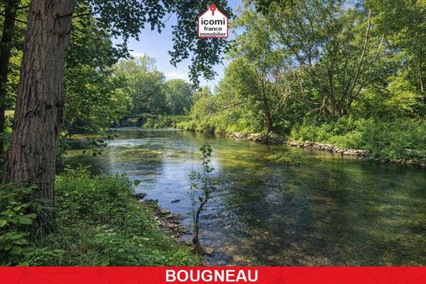 A VENDRE - PROPRIETE DE +800² SUR 1.5HA - AMENAGEMENT ACTUEL 1 DUPLEX ET 2 APT INVITES - CARRIERE - DEPENDANCE - AUTHENTICITE - CHARME - RARE