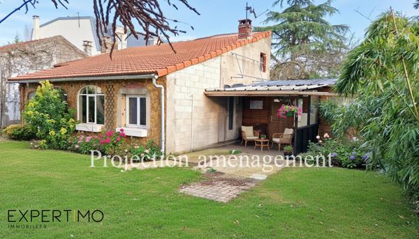 Sainte-Geneviève-des-Bois (91700) À VENDRE Sainte-Geneviève-des-Bois (91700) – Maison de plain-pied à rénover avec jardin et stationnement