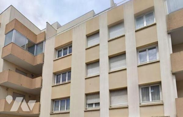 EPERNAY - APPARTEMENT DE TYPE 4