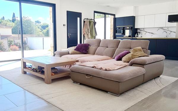 Maison à vendre    5 pièces •  Aubais